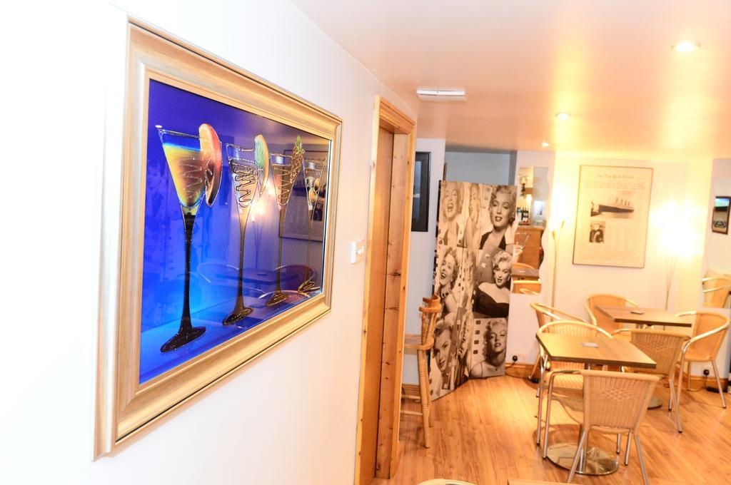 Sutton Park Casa de hóspedes 3*